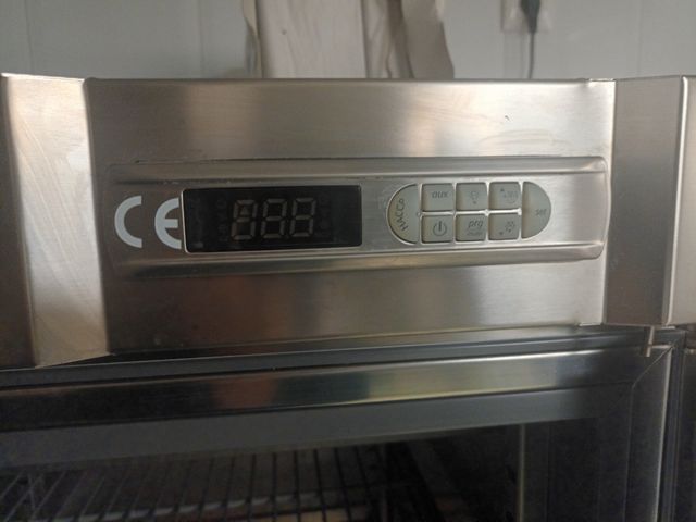 ARMARIO REFRIGERADO 4 PUERTAS MARCA INFRICO.