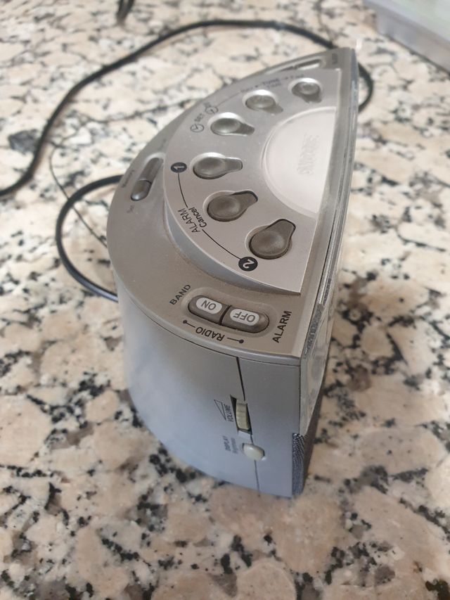 RADIO DESPERTADOR THOMSON