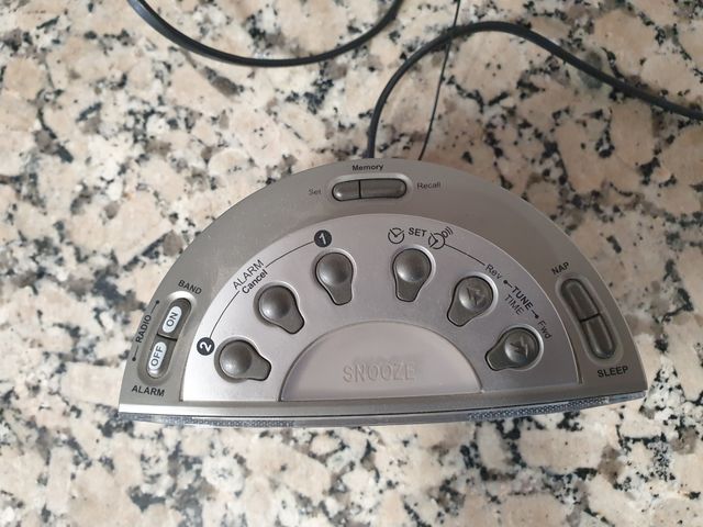 RADIO DESPERTADOR THOMSON