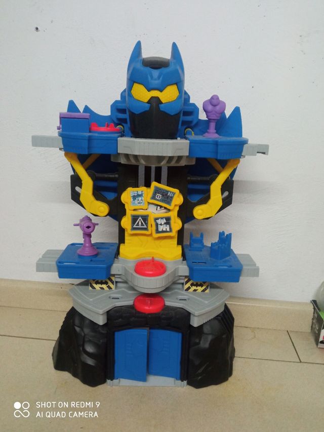 bat-cueva fhiser price