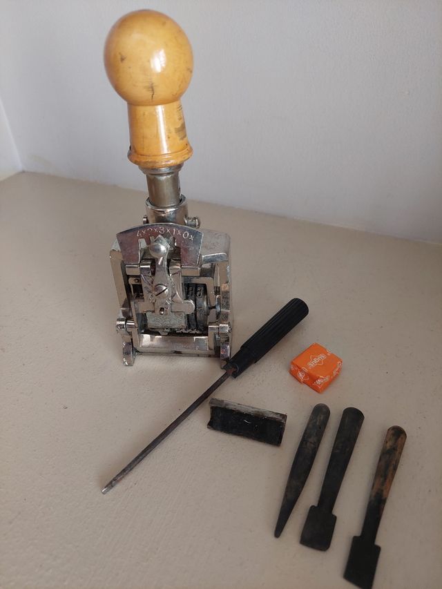 Numerador de oficina "El Casco"