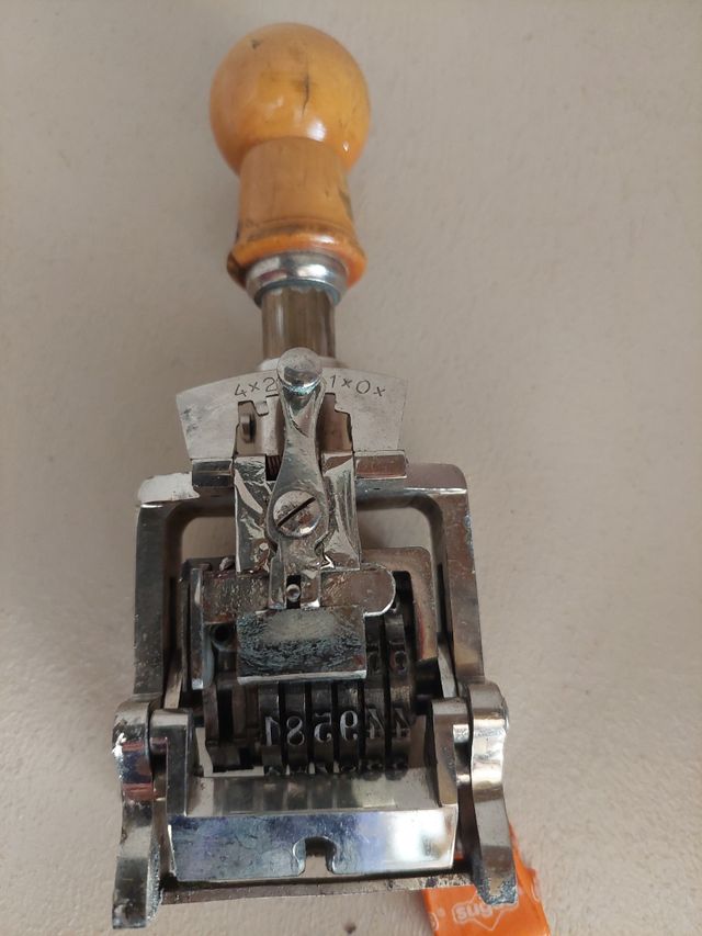 Numerador de oficina "El Casco"