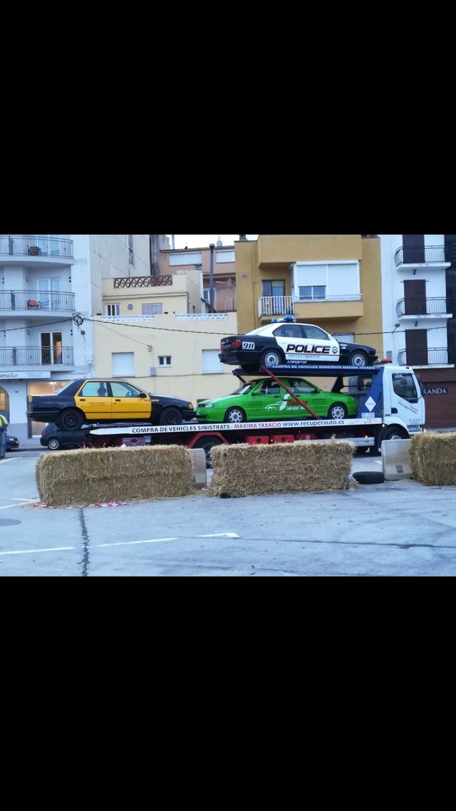 SEAT TOLEDO CON DOS MOTORES SHOW/COLECCIONISTAS