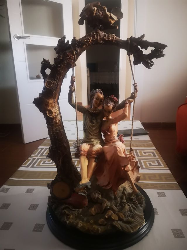 figurita pintada a mano