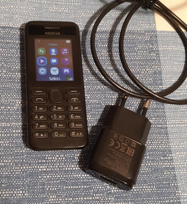 Teléfono NOKIA 130 RM-1037