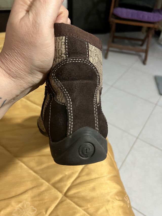 Stivaletti originali Pollini