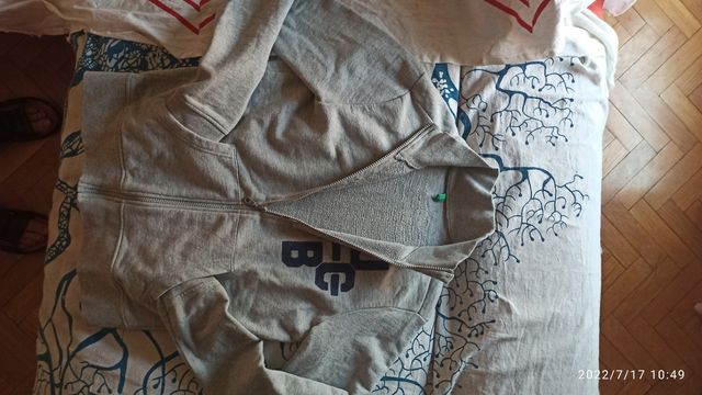 sudadera de niño con cremallera