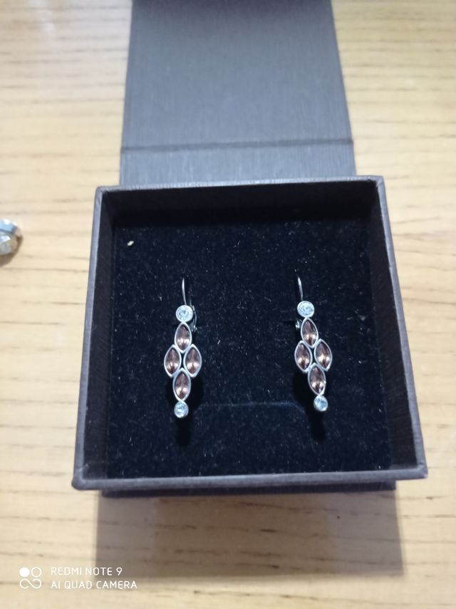 Orecchini in argento, zirconi e ambra