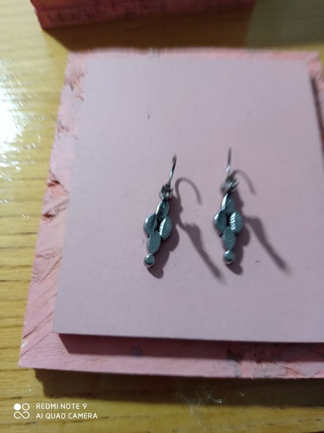 Orecchini in argento, zirconi e ambra