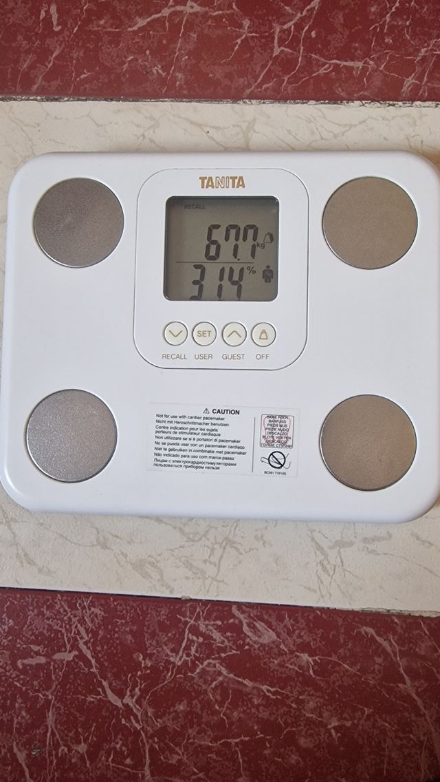 Báscula Tanita BC-730 de segunda mano por 38 EUR en Madrid en WALLAPOP
