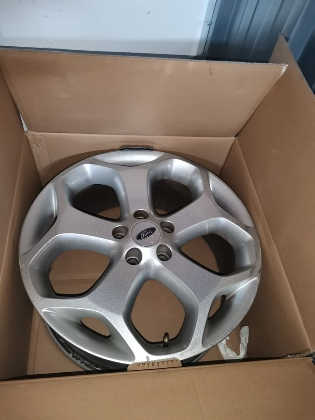 Llantas Ford Focus ST Mk2 De Segunda Mano Por 280 EUR En Barcelona En llantas-ford-focus-st-mk2-de-segunda-mano-por-280-eur-en-barcelona-en