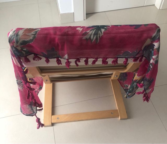 Pañuelo cuello granate