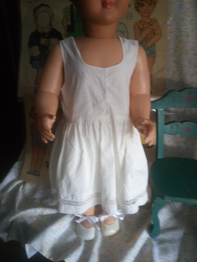 MUÑECA FRANCESA AÑOS 40.