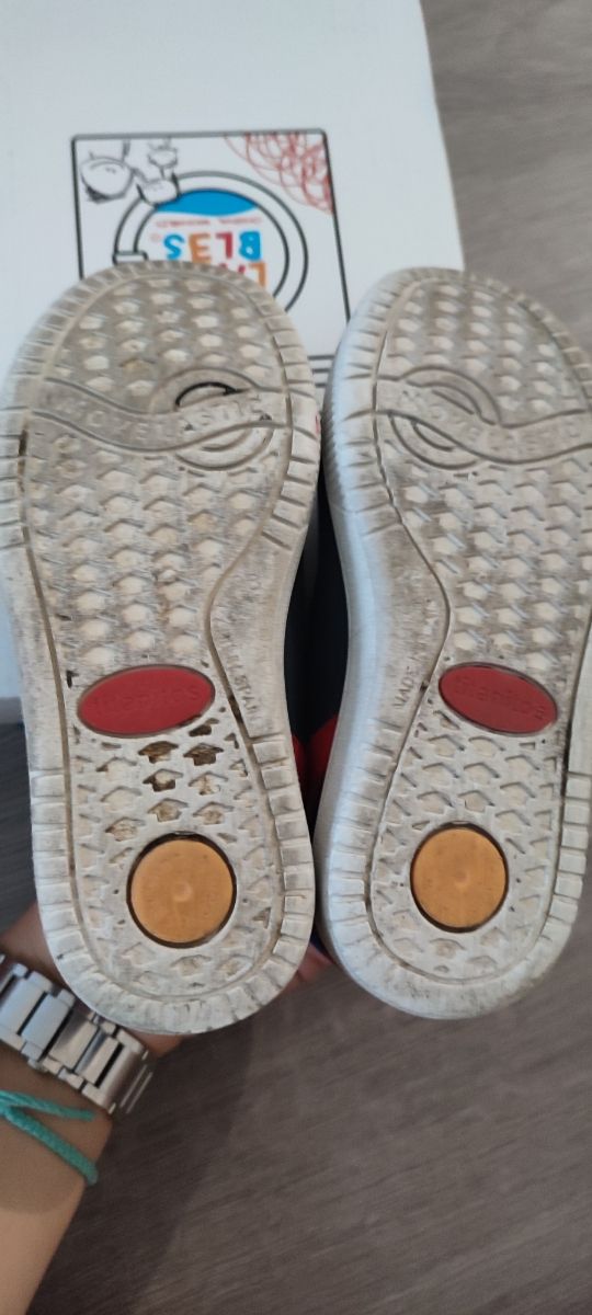 lote zapatos marca.titanitos y garvalin num.28