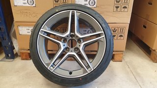 KIT LLANTAS MODELO MB688 EN 18