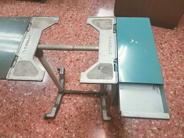 Mesa de Máquina de Escribir extensible