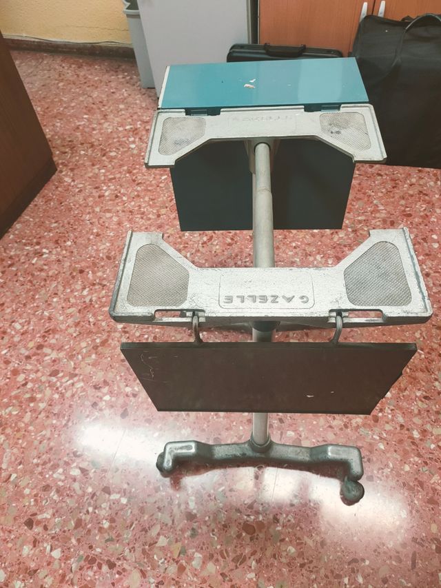 Mesa de Máquina de Escribir extensible