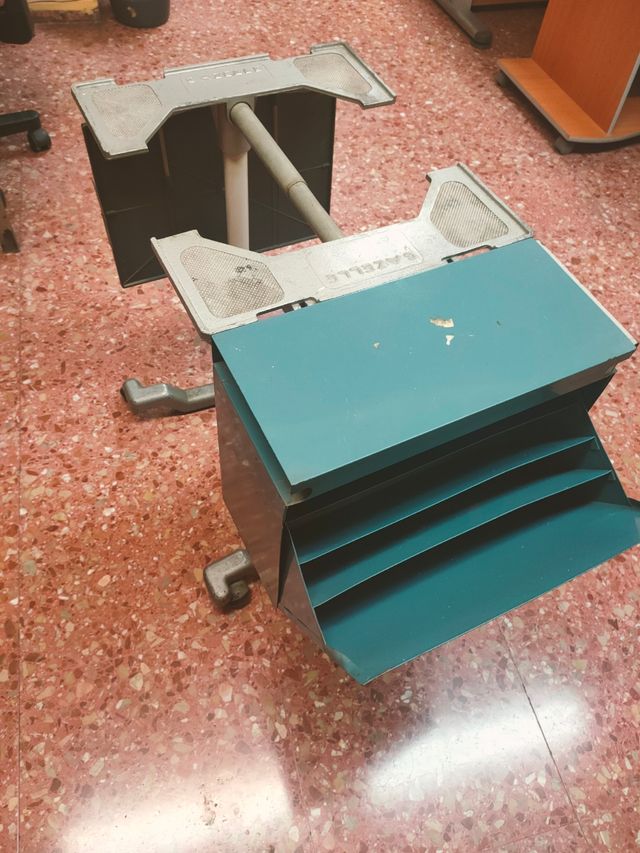 Mesa de Máquina de Escribir extensible