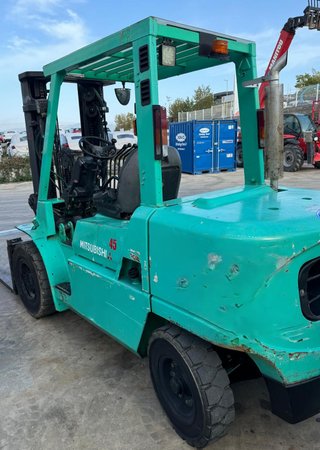 CARRETILLA DIÉSEL MITSUBISHI 4.5 tn