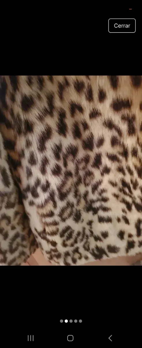 Abrigo pelo leopardo sintetico