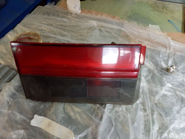 piloto trasero seat toledo 1.9 tdi 90cv. año96