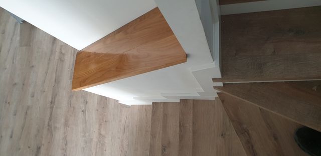 Escalera madera y tarima