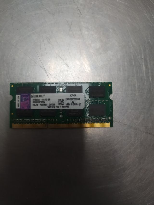 Memoria RAM kingston 4G DDR3 kvr1333d3n9\/4 de segunda mano por 7 EUR ...