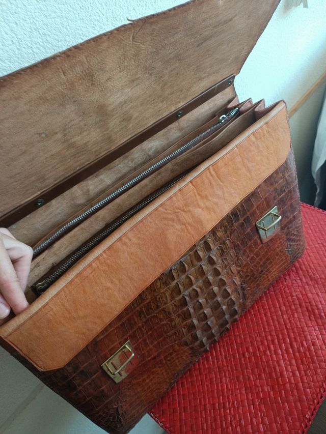 Maletín piel cocodrilo original Mali