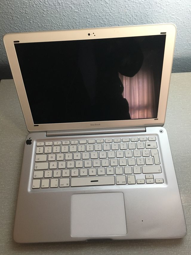 MacBook