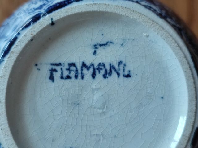 Villeroy & Boch Jarron con Decoración Flaman 1920