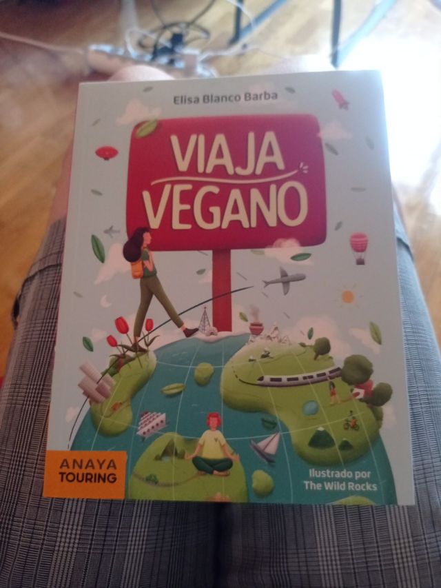 Libro. Viaja Vegano. NUEVO!