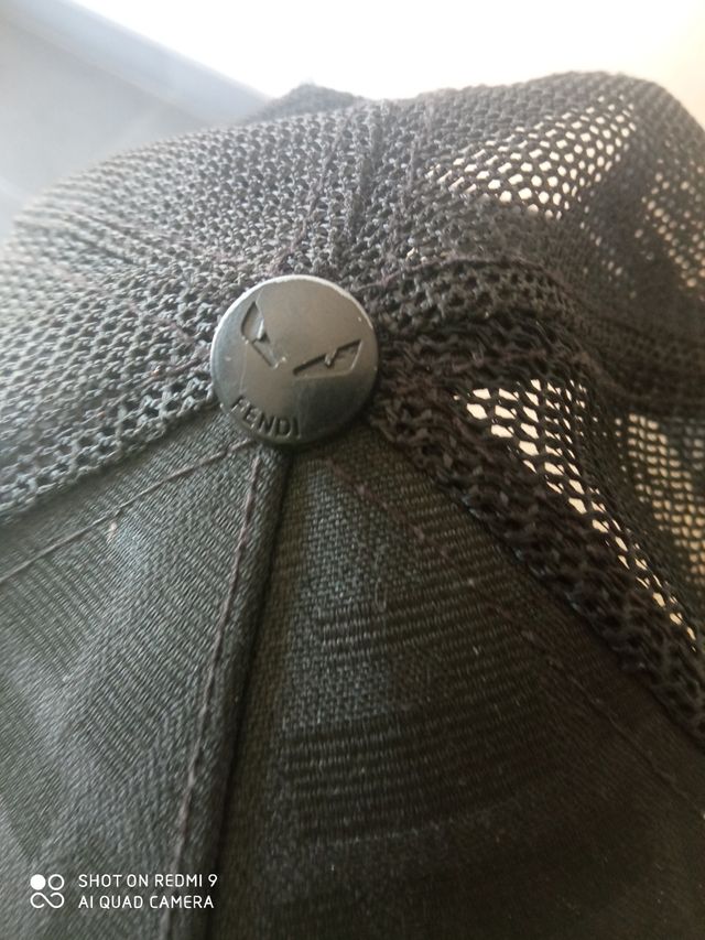 gorra FENDI ORIGINAL