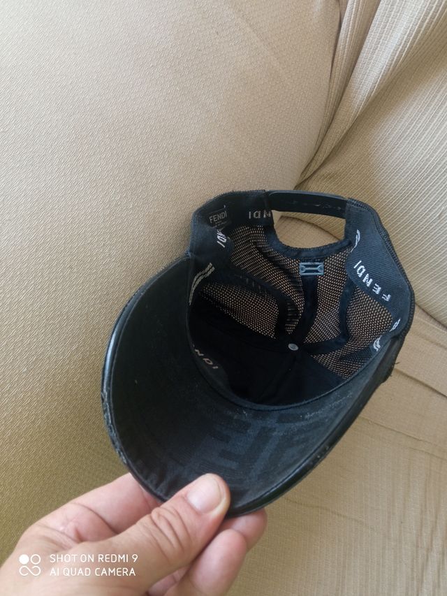 gorra FENDI ORIGINAL