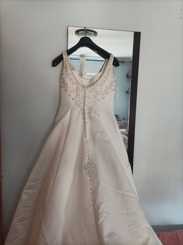 vestido de novia . urge vender!!!!