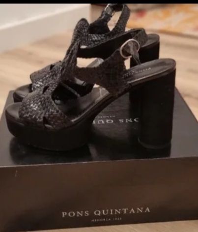 Sandalias Pons Quintana impecables