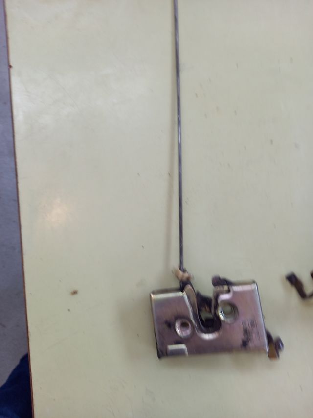 cerradura seat toledo 1.9 tdi 90cv año96