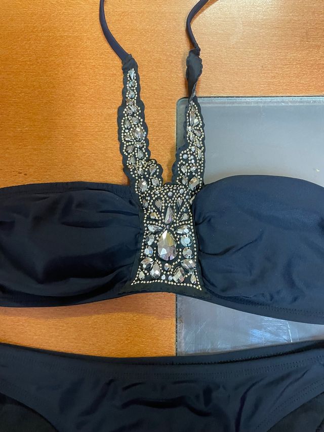 Bikini negro