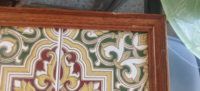 2 cuadros de 4 baldosas valencianas