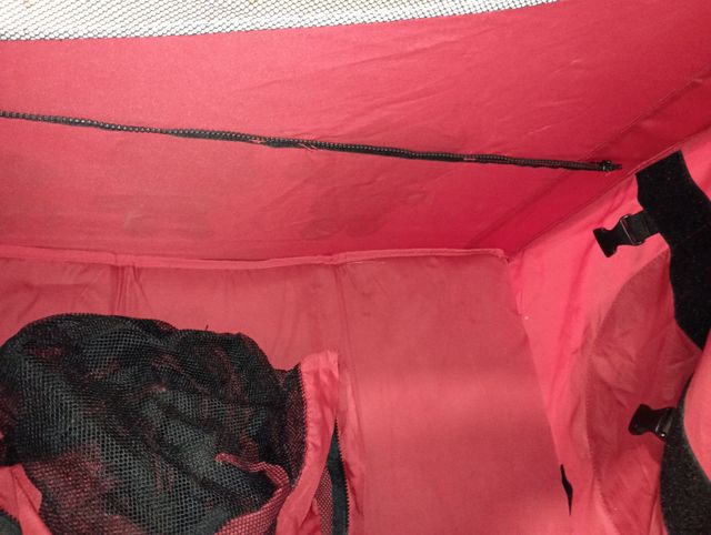 cuna de viaje , parque de juegos