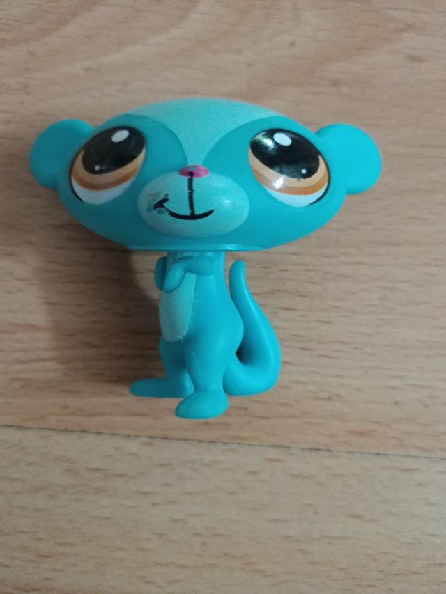 Muñeco littlest pet shop de segunda mano por 2 EUR en Mejorada del