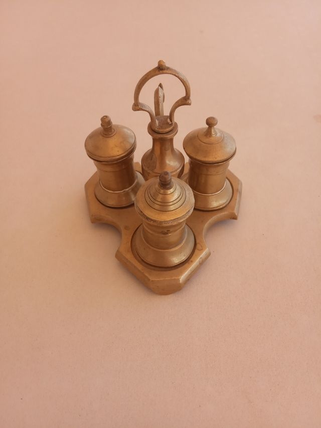 PICCOLA VECCHIA SCRIVANIA