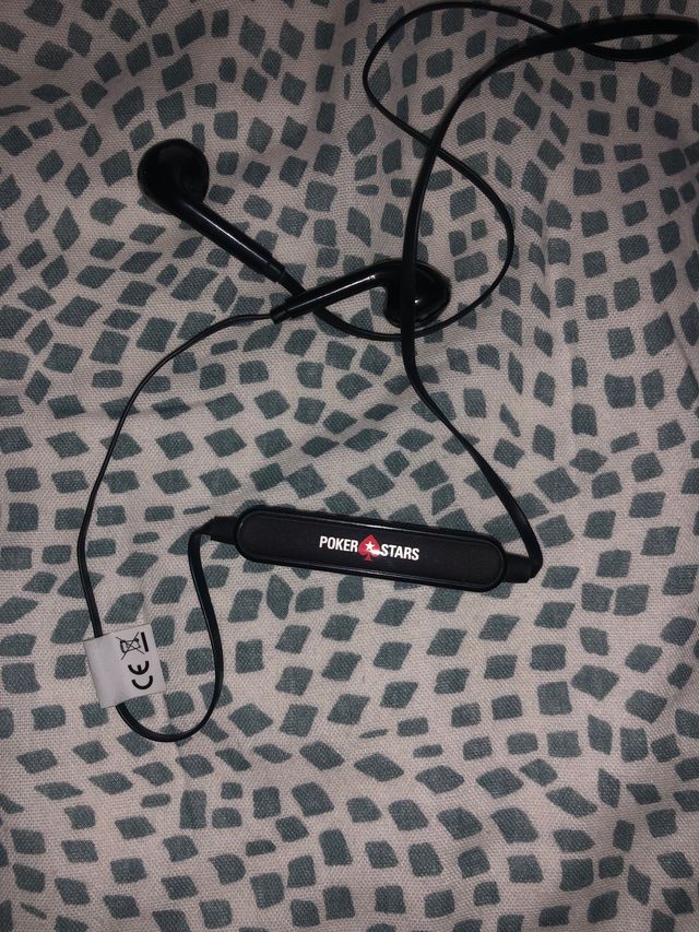 Cuffie wireless Pokerstars