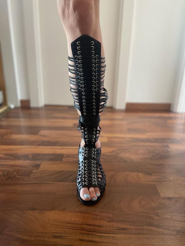 Sandalia esclava Negra diésel sin usar