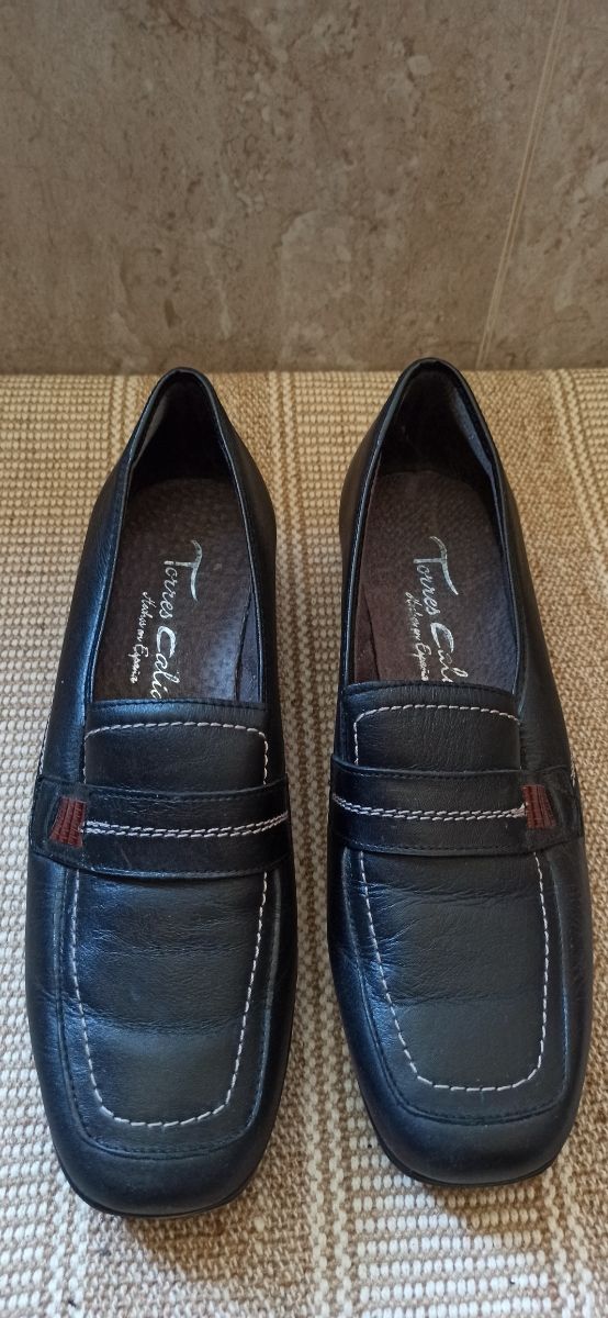 Zapatos piel ergonómicos, suela antideslizante