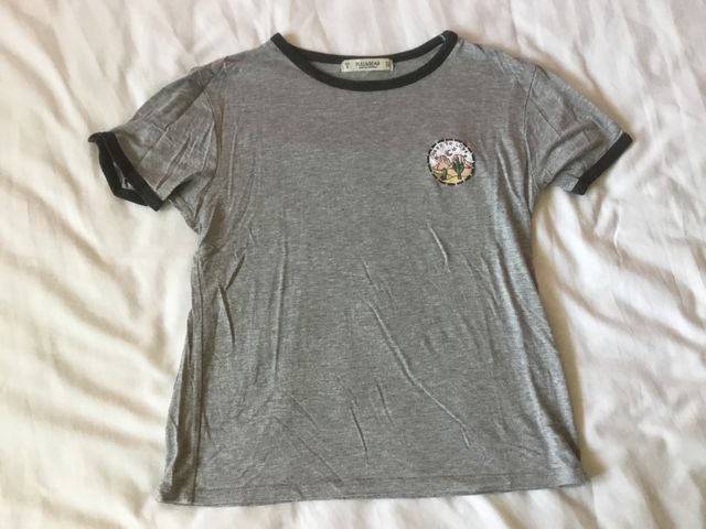 Camiseta gris Pull&Bear