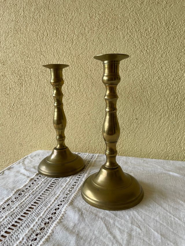Candelabros de bronce