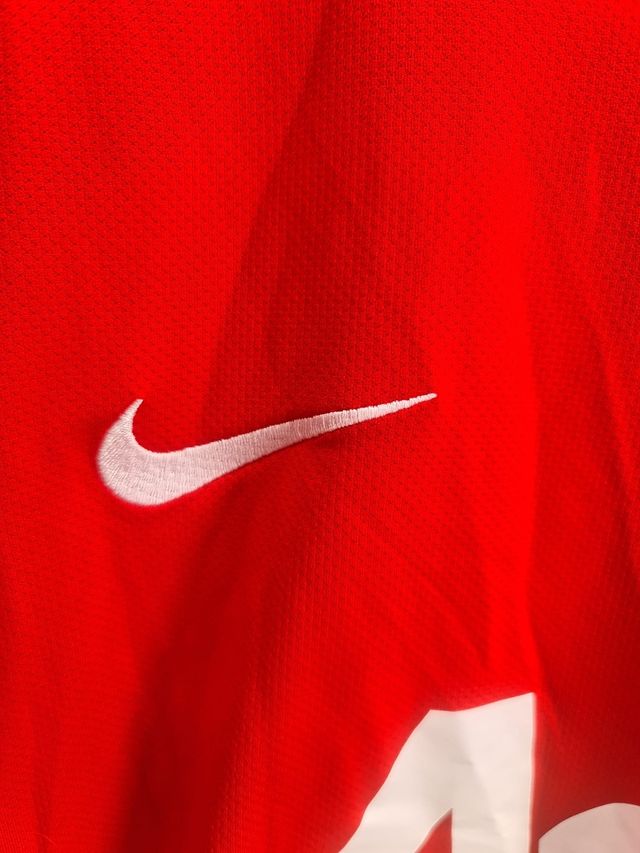 camiseta manchester talla xl nueva