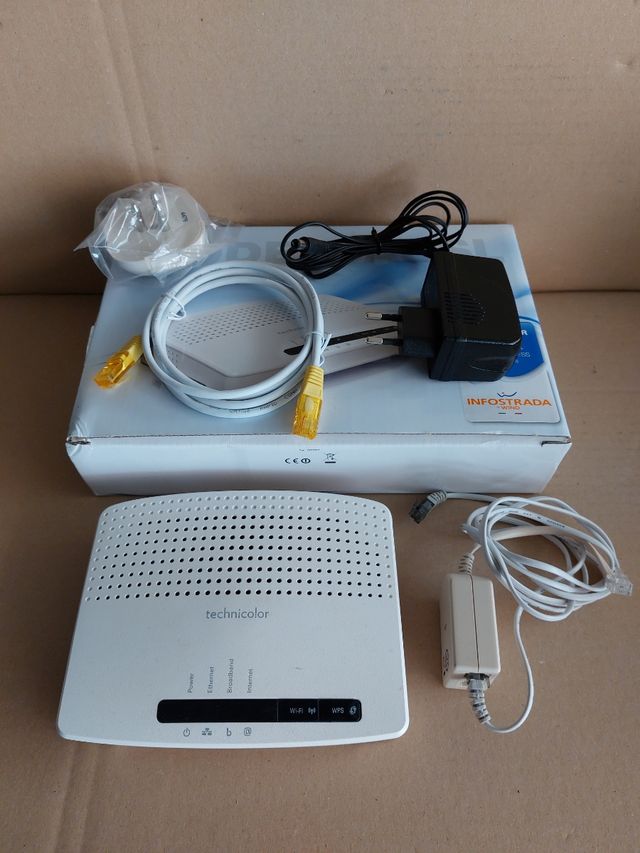 MODEM ROUTHER TECHNICOLOR TG582N