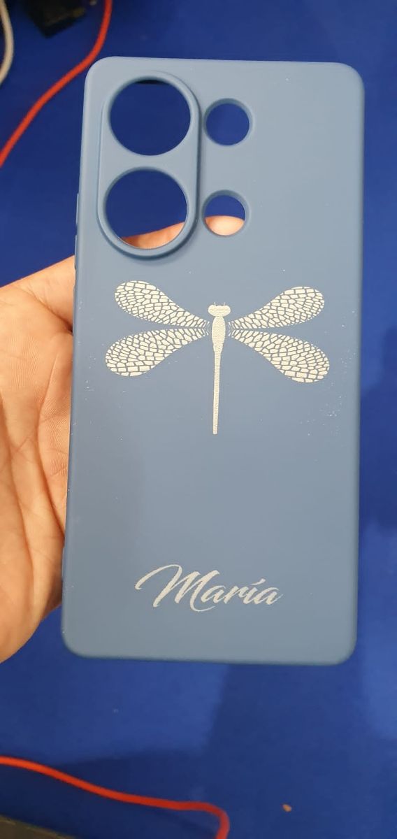 Diseñamos tu funda de móvil