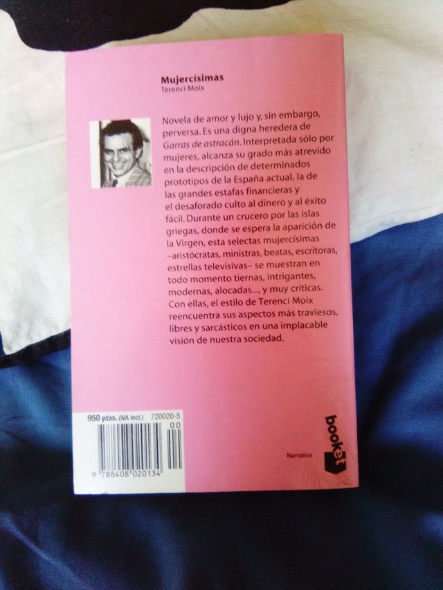 Novel·la amor i luxe.